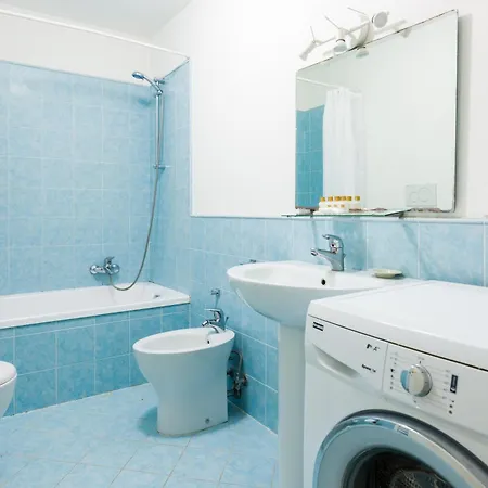 Apostoli By Sarlux *