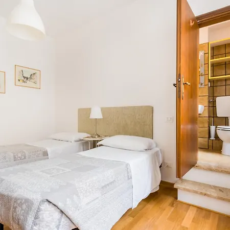 Apartamento Apostoli By Sarlux *