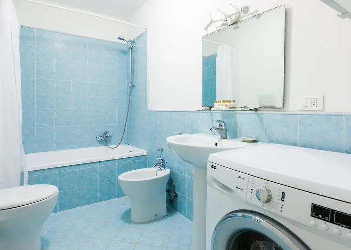 Apostoli By Sarlux *